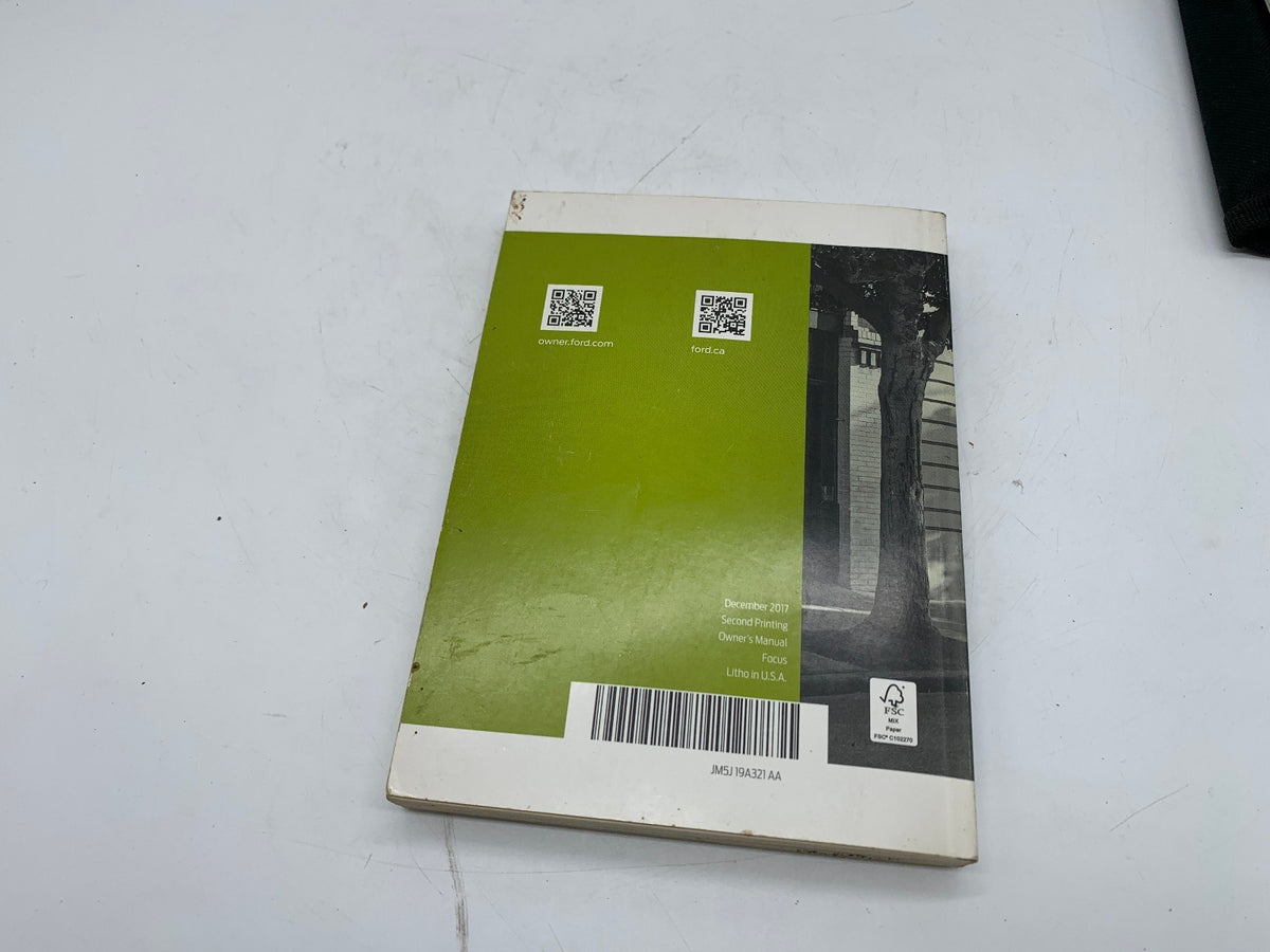 2014 Ford Focus Owners Manual Set with Case OEM R01B01018