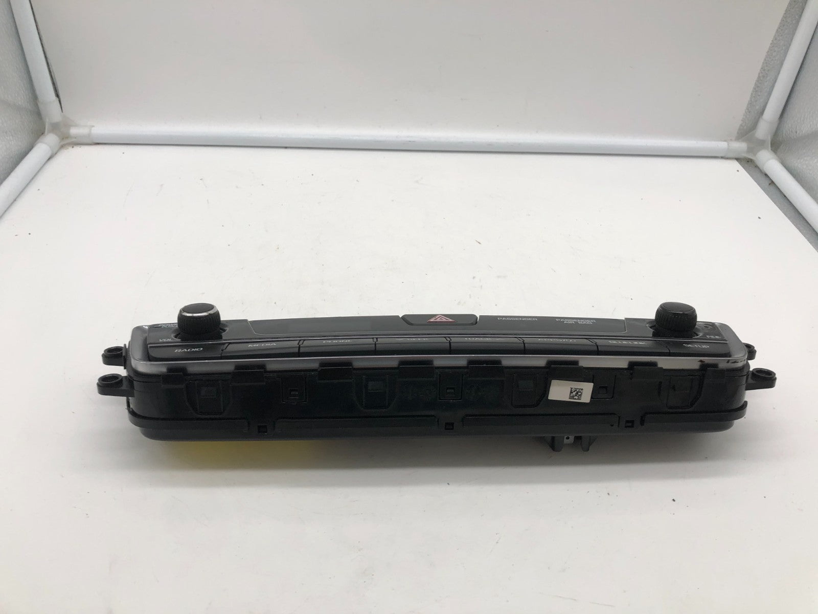 2015-2017 Hyundai Sonata AC Heater Climate Control Unit OEM B03B46046