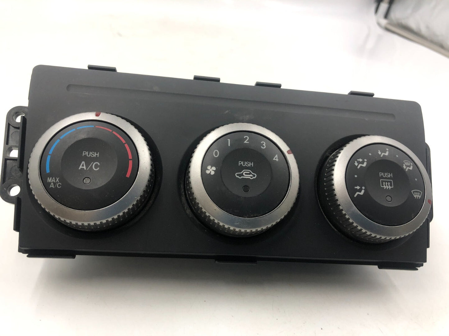 2009-2013 Mazda 6 AC Heater Climate Control Unit OEM D03B49084
