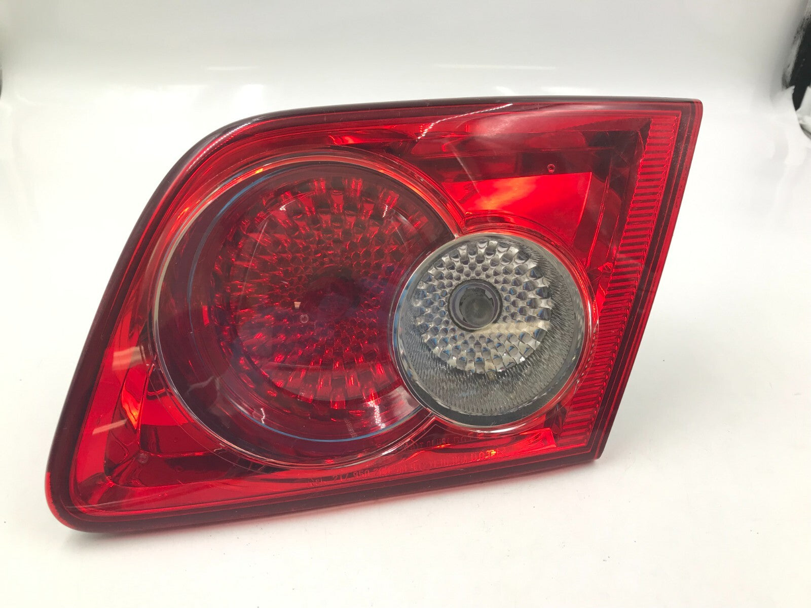 2003-2005 Mazda 6 Passenger Tail Light Taillight Lamp OEM D04B29035