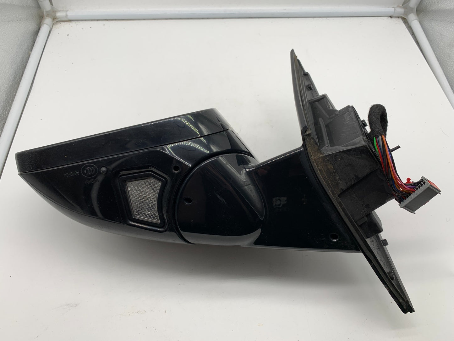 2017-2019 Jaguar XE Driver Side View Power Door Mirror Black BSA OEM B04B24001