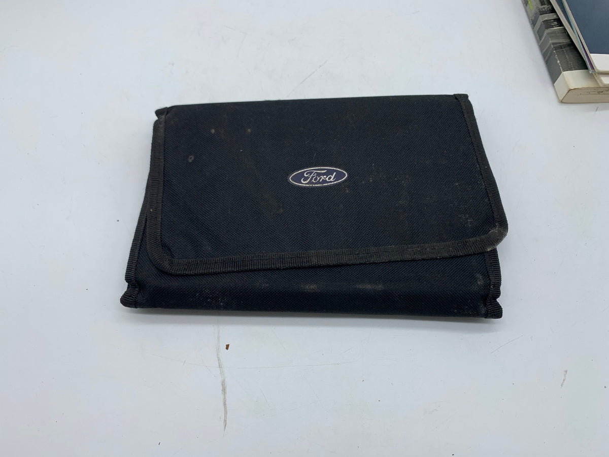 2014 Ford Focus Owners Manual Set with Case OEM R01B01018