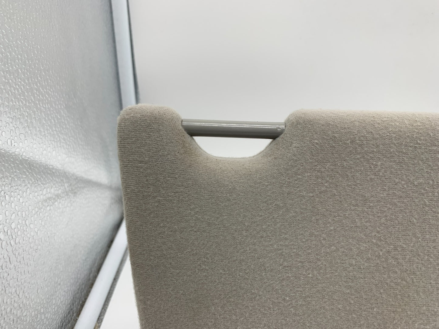 2005-2010 Toyota Sienna Passenger Sun Visor Gray Illuminated D01B20031