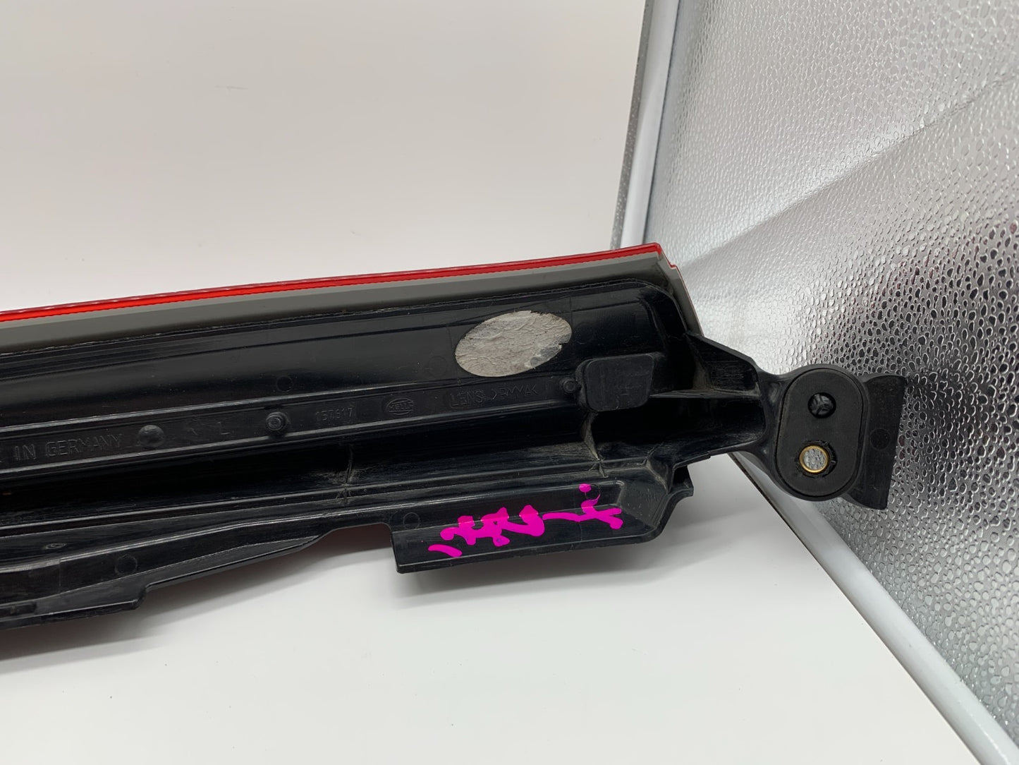 2003-2006 Volvo XC90 Driver Side Upper Tail Light Taillight OEM C03B48001