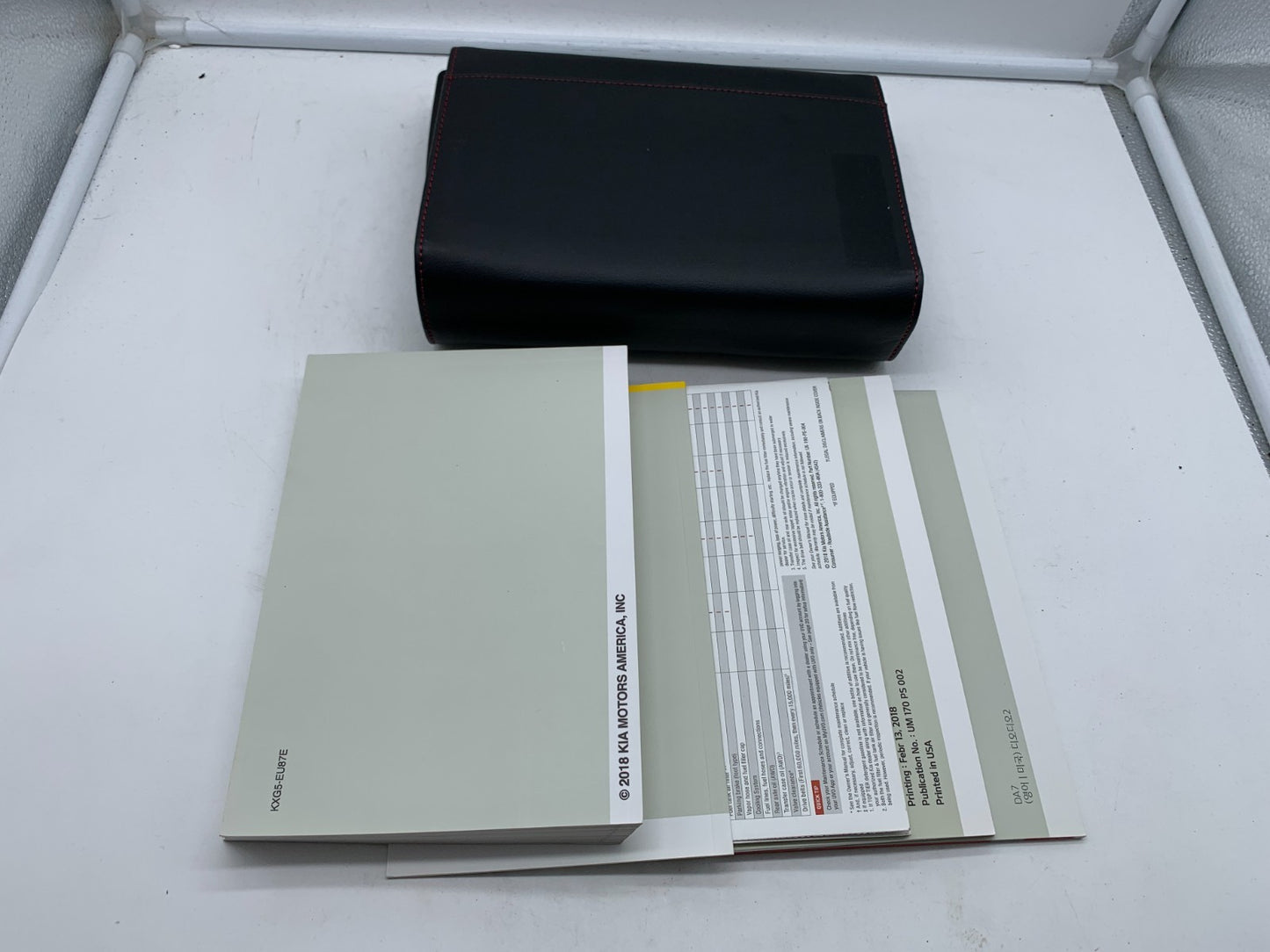 2019 Kia Sorento Owners Manual Set with Case OEM A04B01005