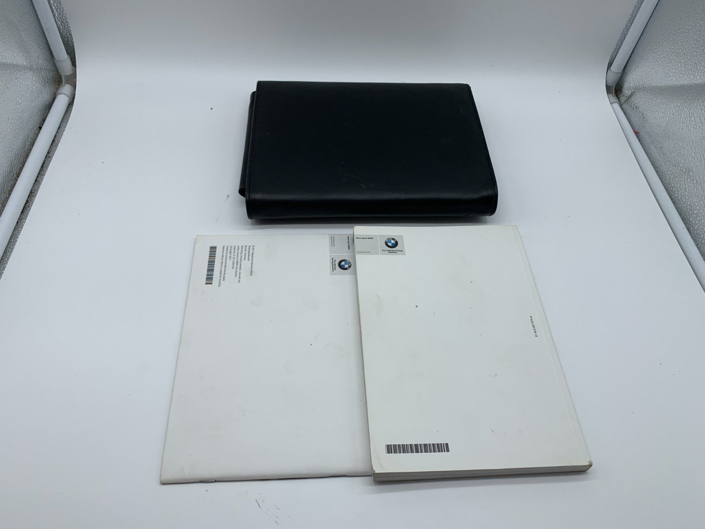 2011 BMW 5 Series Owners Manual Set with Case OEM B01B03002
