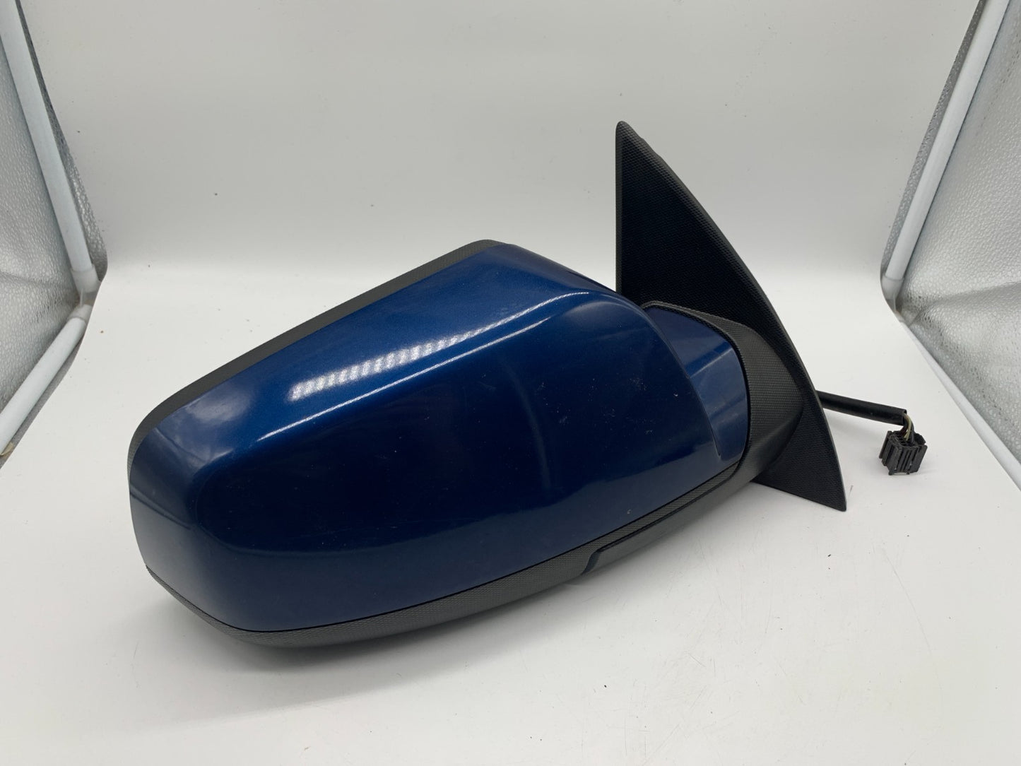 2010-2011 Chevrolet Equinox Passenger Side Power Door Mirror Blue OEM D03B64002