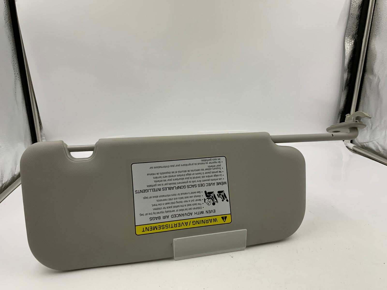 2018-2020 Kia Rio Driver Sun Visor Gray OEM D01B11001