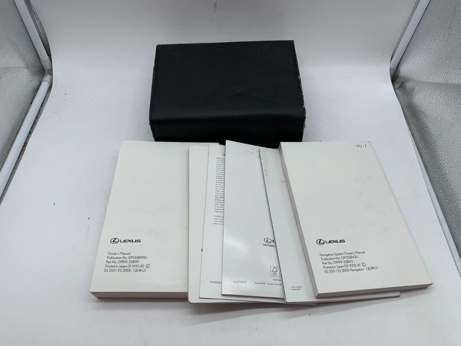 2015 Lexus ES350 ES 330h Owners Manual Set with Case OEM B03B46004