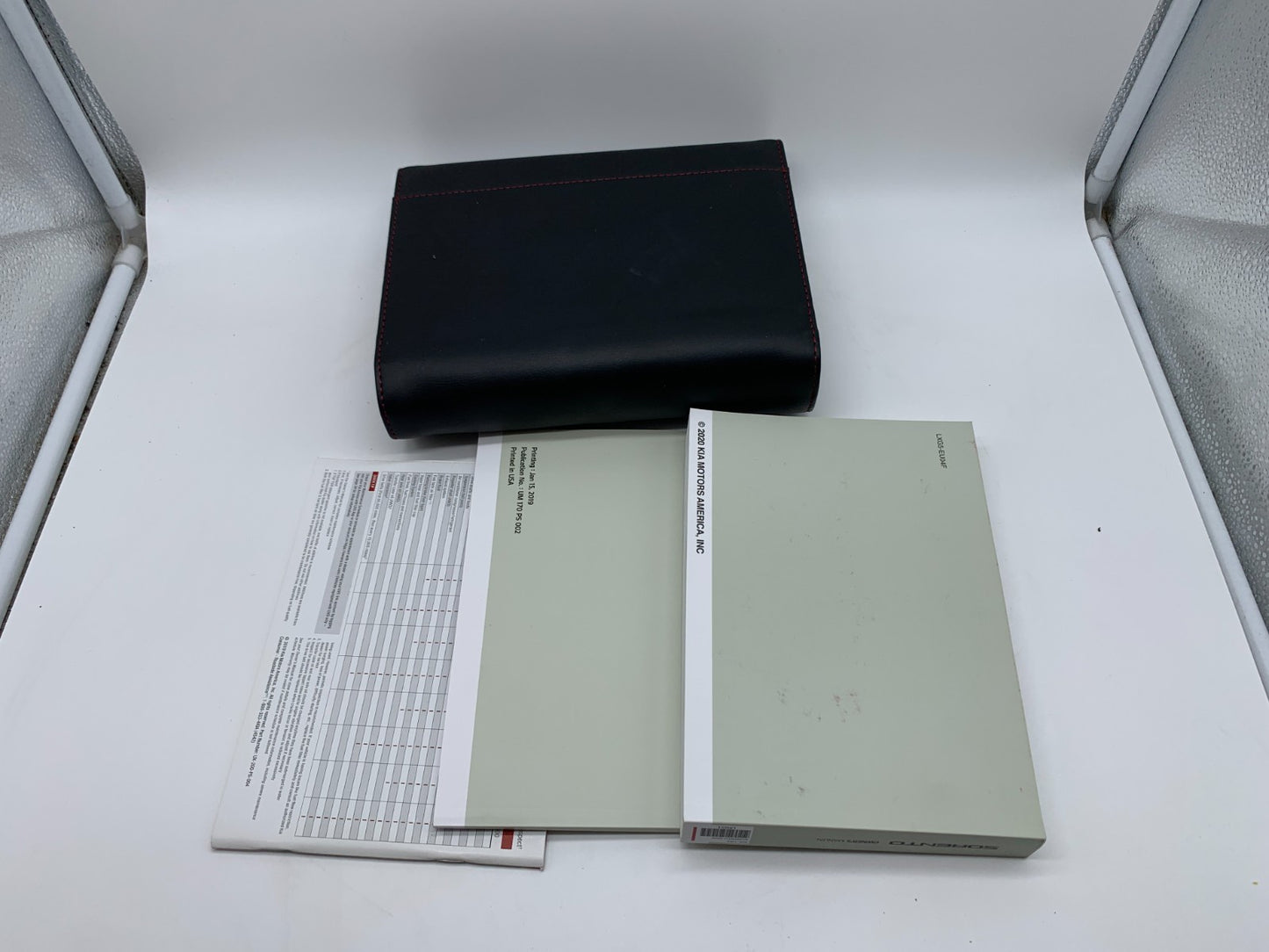 2020 Kia Sorento Owners Manual Set with Case OEM A03B55001