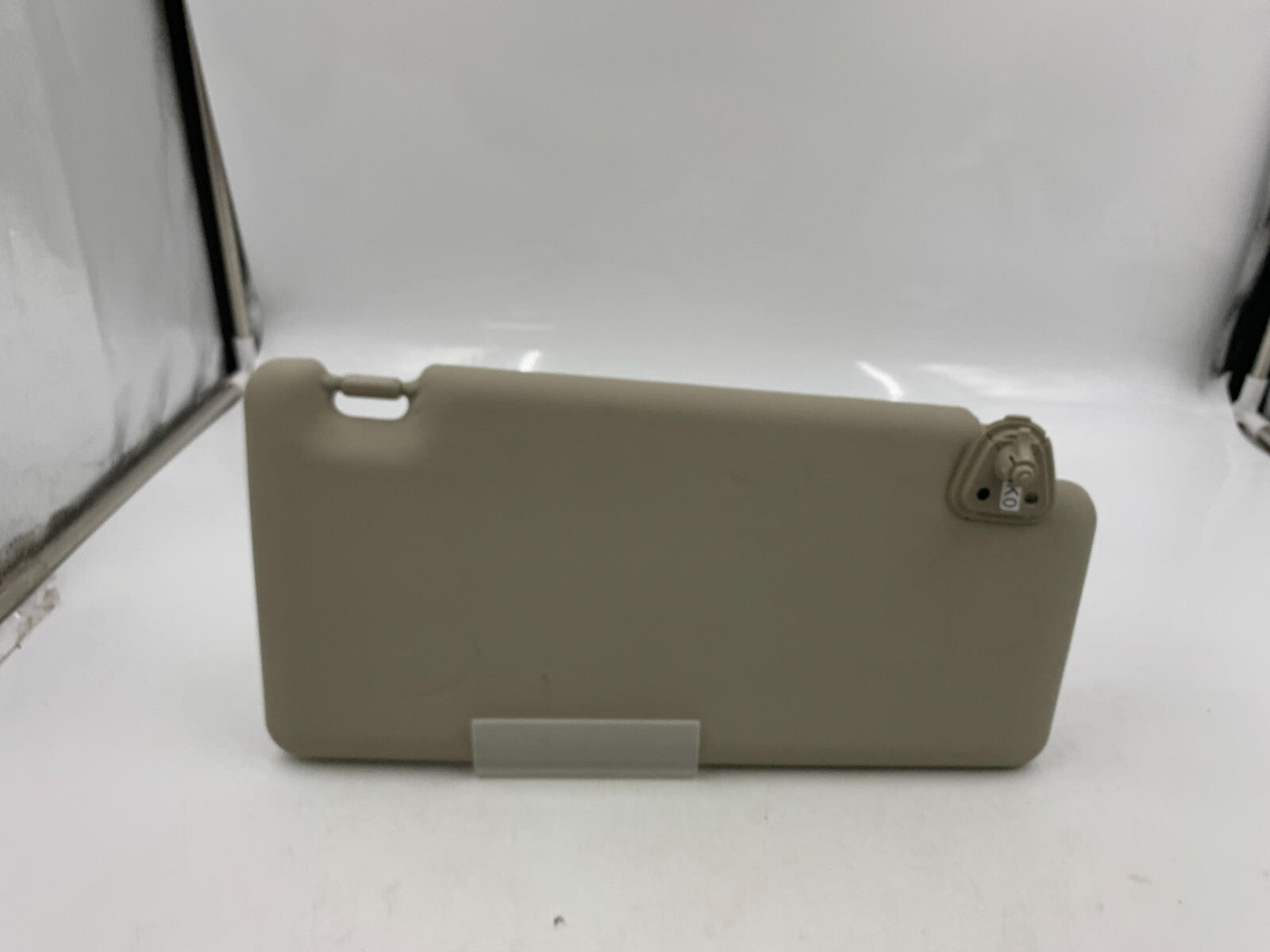 2008-2010 Nissan Rogue Passenger Sun Visor Sunvisor Gray OEM A01B29064