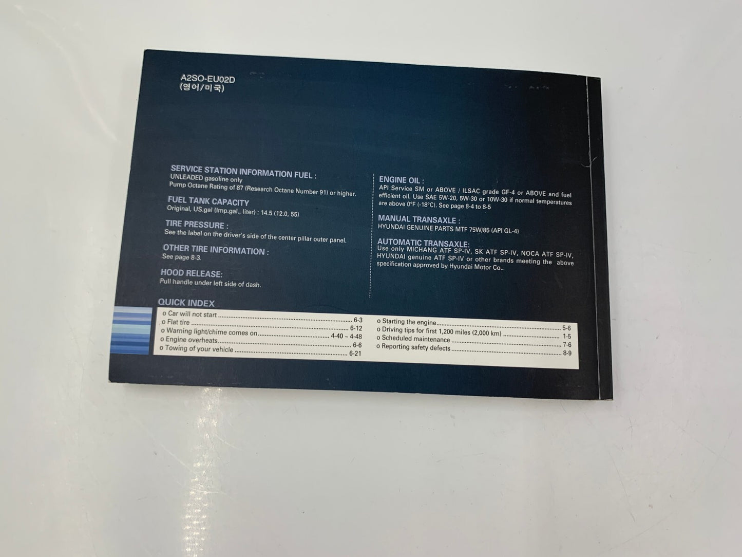 2010 Hyundai Tucson Owners Manual with Case OEM C02B19027