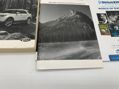 2015 Ford Explorer Owners Manual Set with Case OEM C01B08021