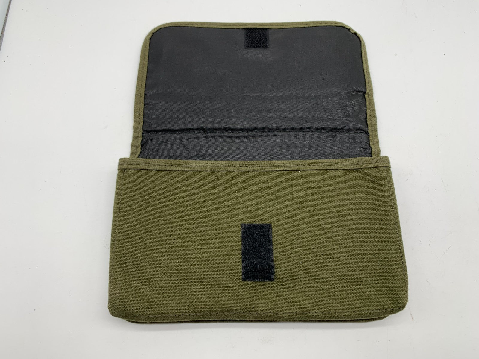 2015 Jeep Wrangler Owners Manual Set with Case OEM A04B08021