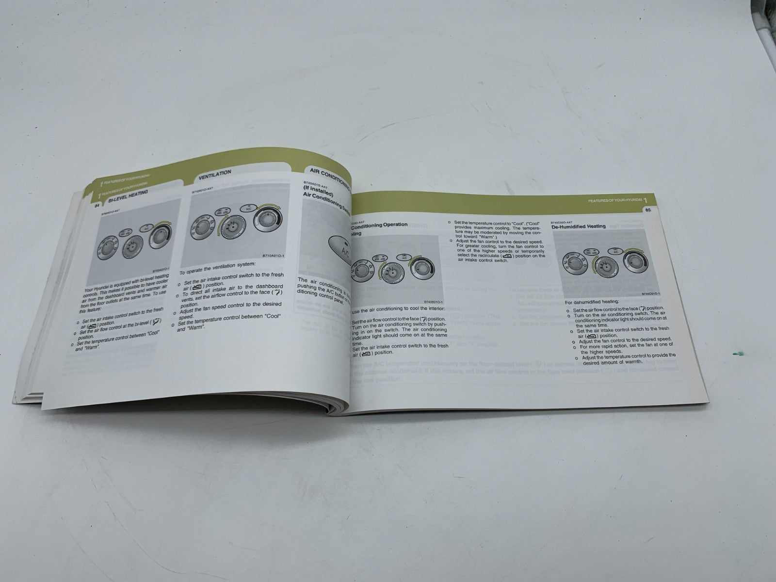 2004 Hyundai Santa FE Owners Manual OEM C03B56016