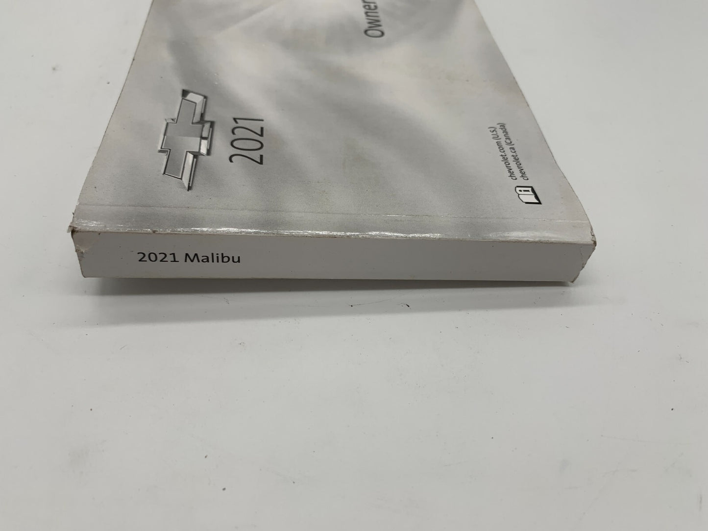 2021 Chevrolet Malibu Owners Manual Set OEM A02B54008