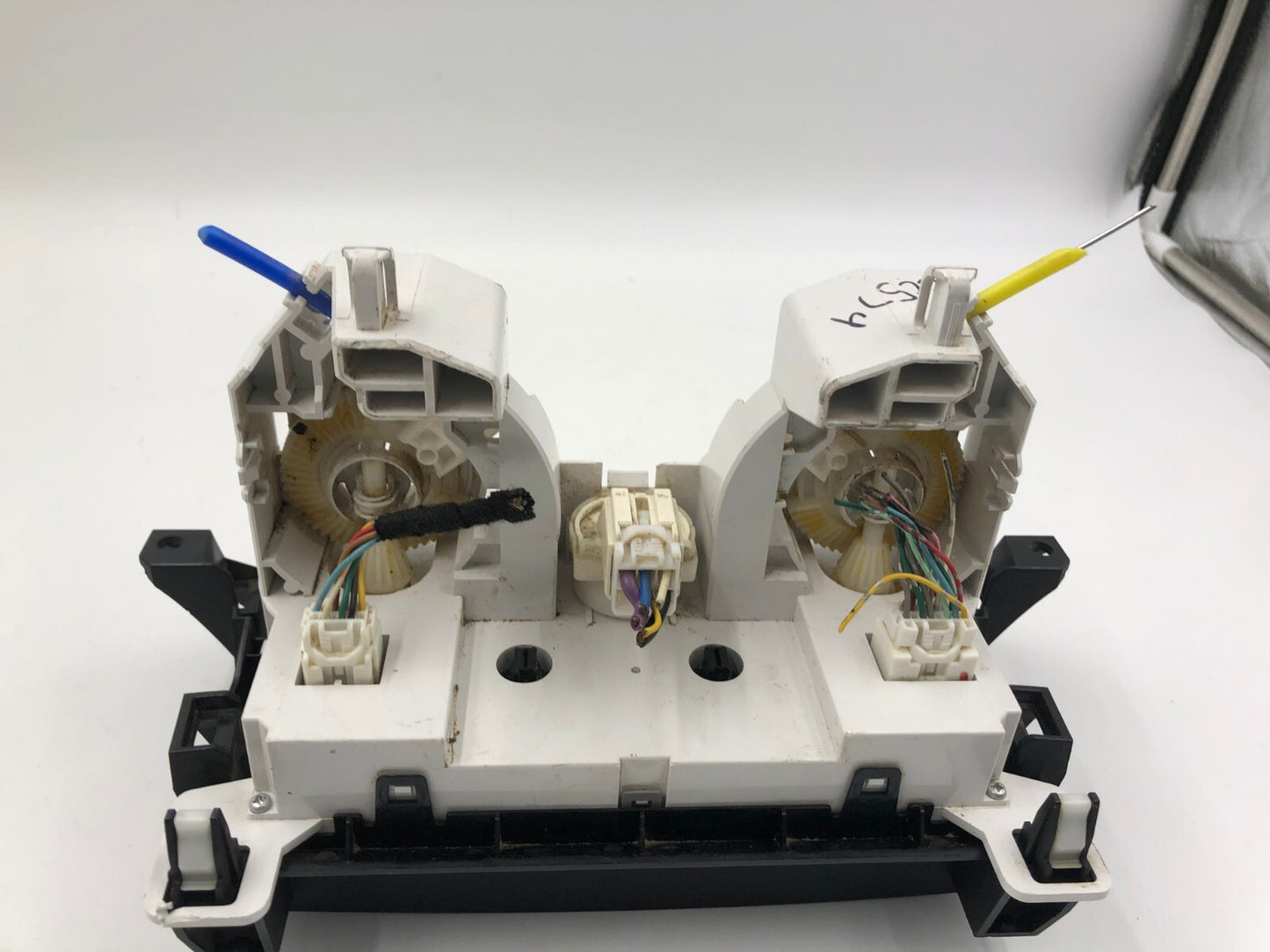 2012-2013 Mazda 3 AC Heater Climate Control Unit OEM D03B58005