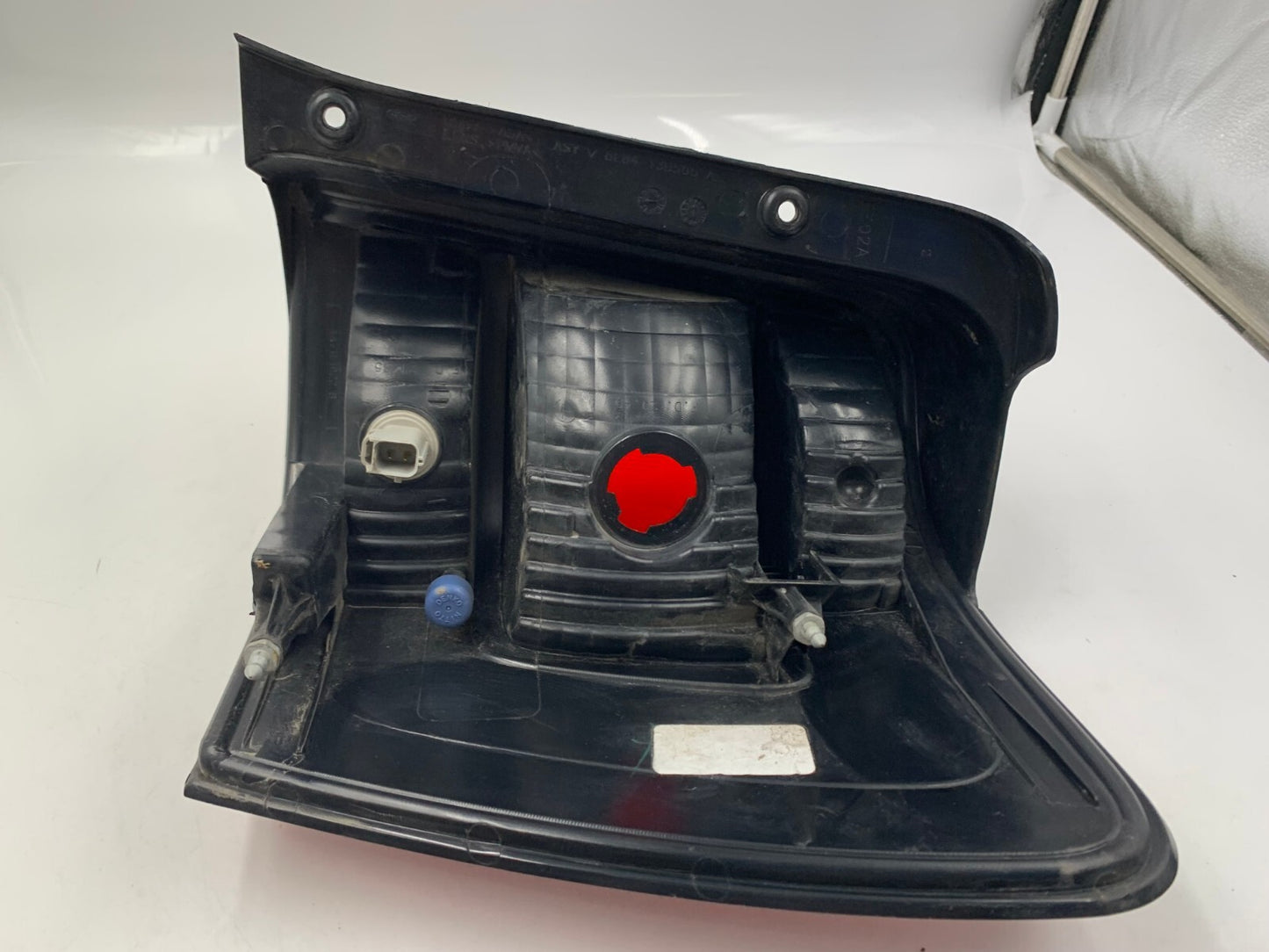 2008-2012 Ford Escape Driver Side Tail light Taillight OEM B04B02046