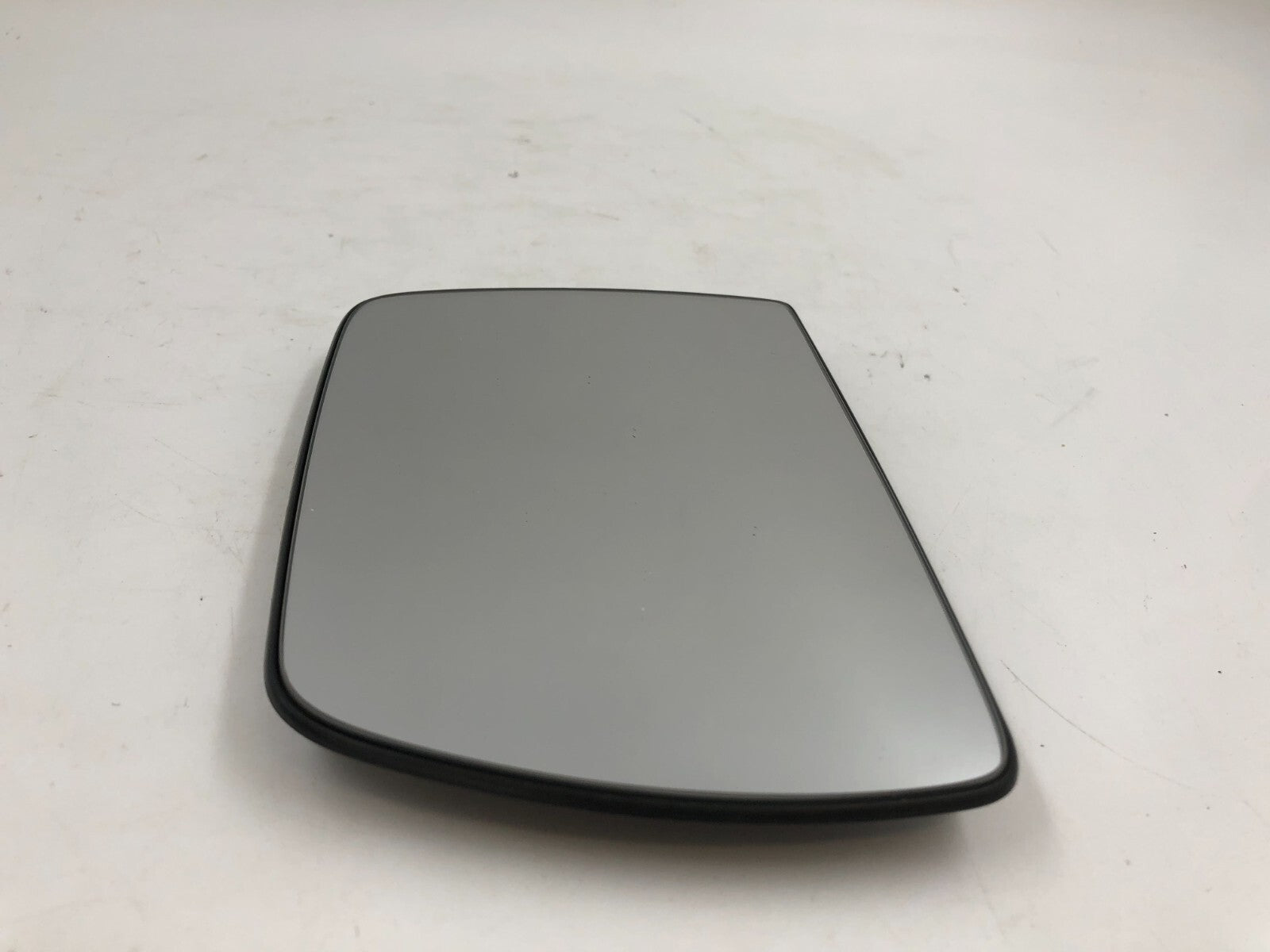 2004-2006 BMW X3 Driver Side View Power Door Mirror Glass Only OEM C03B54007