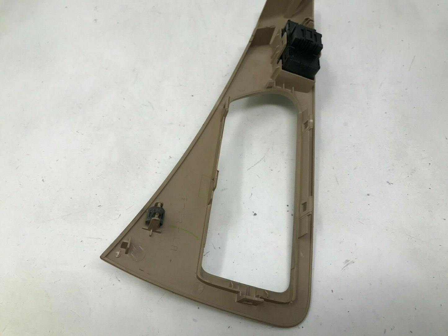 2003-2005 Nissan Murano Master Power Window Switch OEM C02B27009