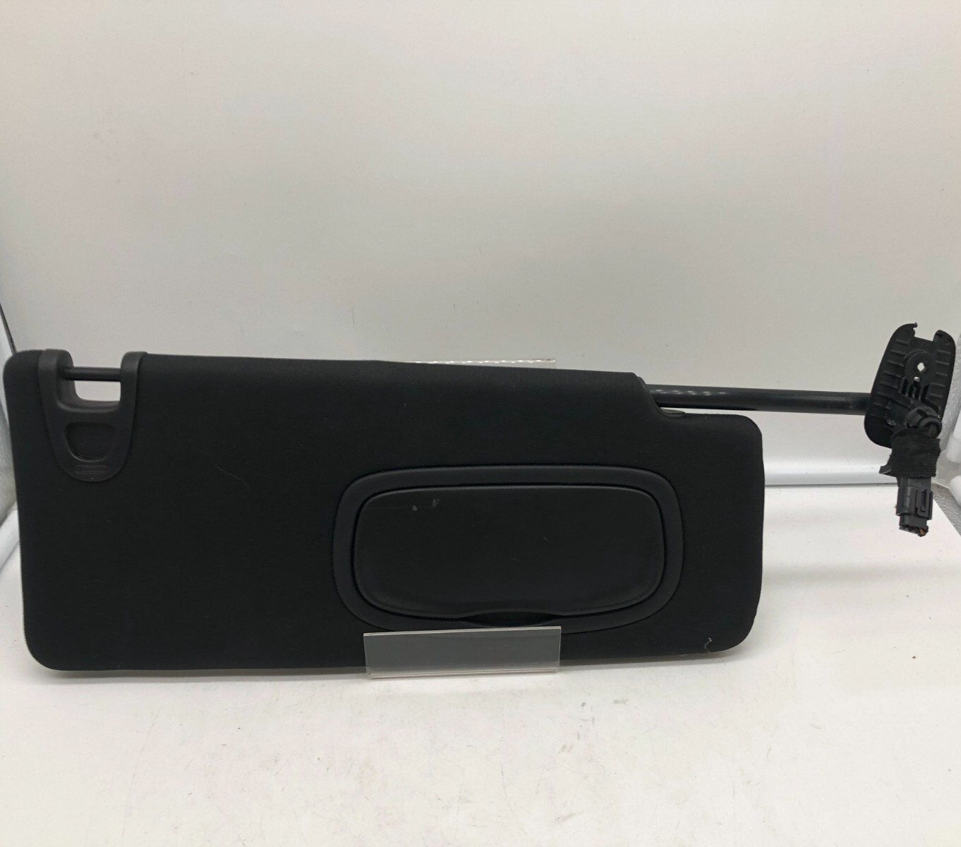 2015 Chrysler 200 Passenger Sun Visor Black Illuminated OEM A01B31013