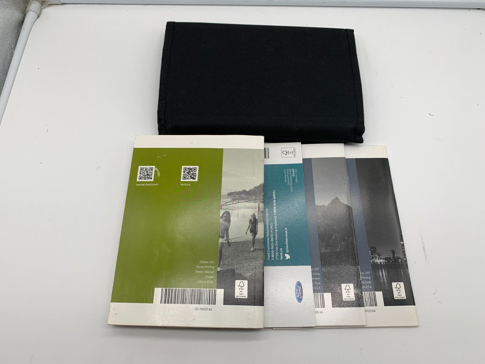 2018 Ford Escape Owners Manual Set with Case OEM C03B66010