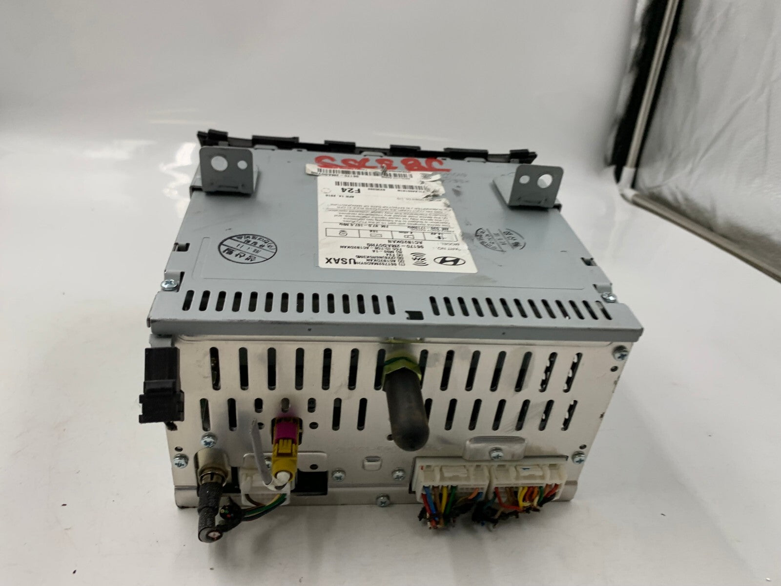 2016 Hyundai Genesis AM FM Radio CD Player Receiver OEM B01B29027