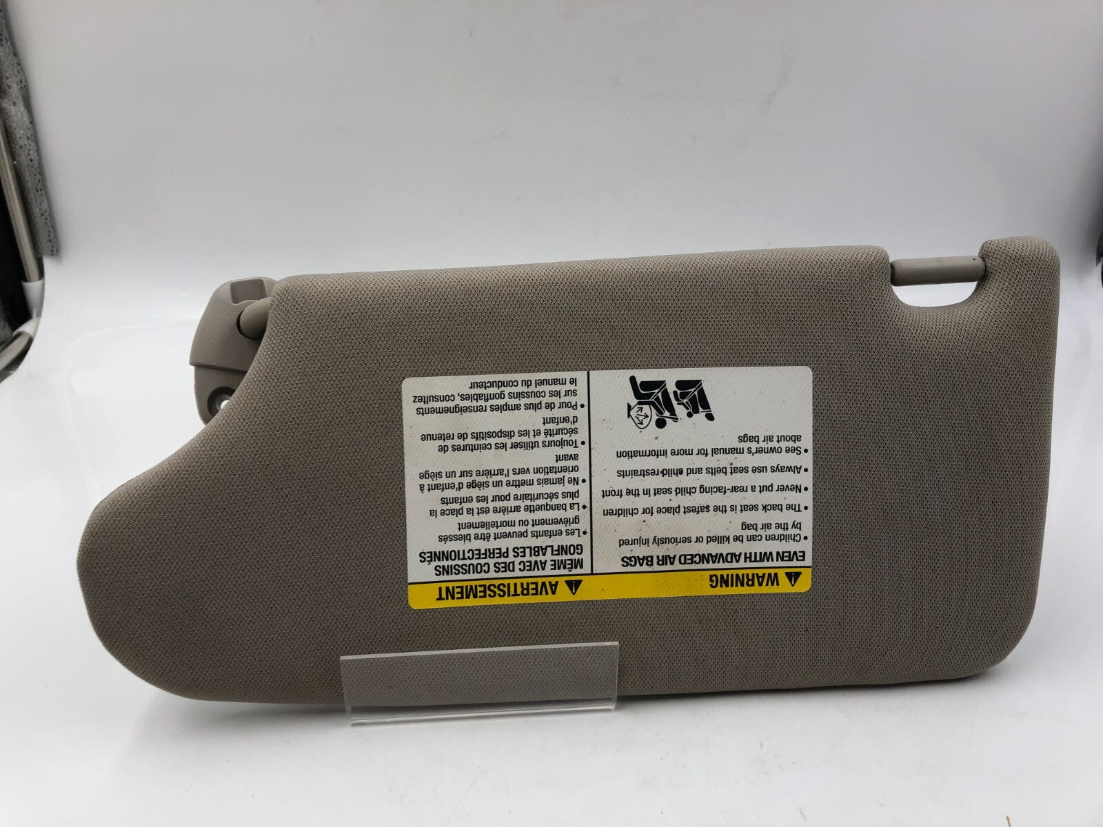 2013-2018 Nissan Altima Passenger Sun Visor Sunvisor Gray Illumination D01B09009