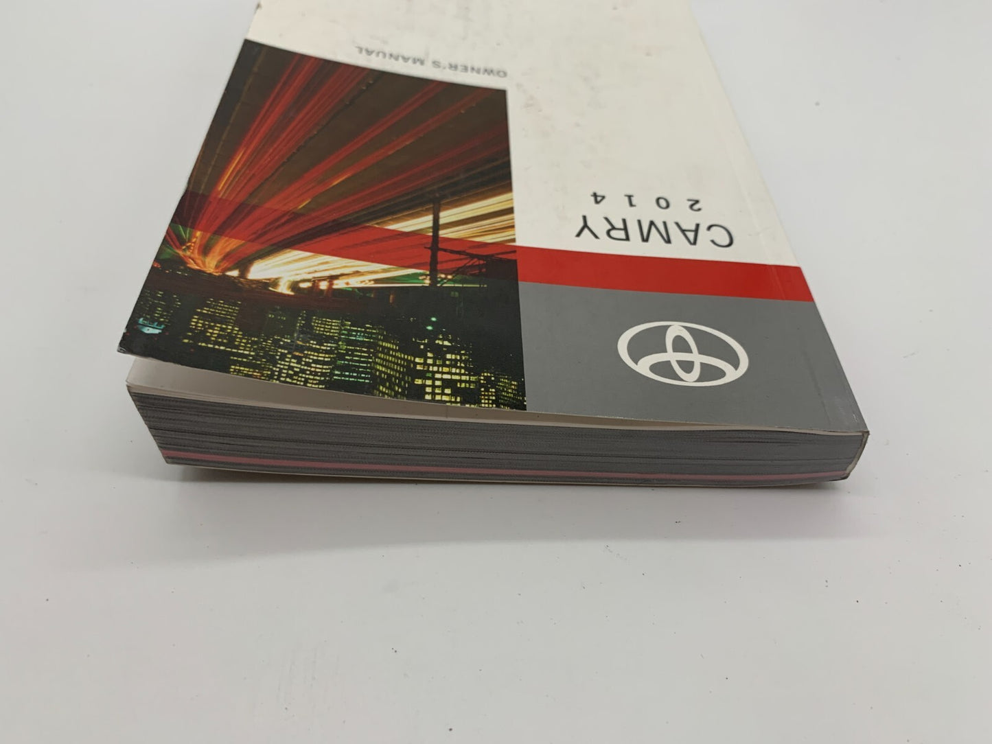 2014 Toyota Camry Owners Manual Set OEM D03B10005