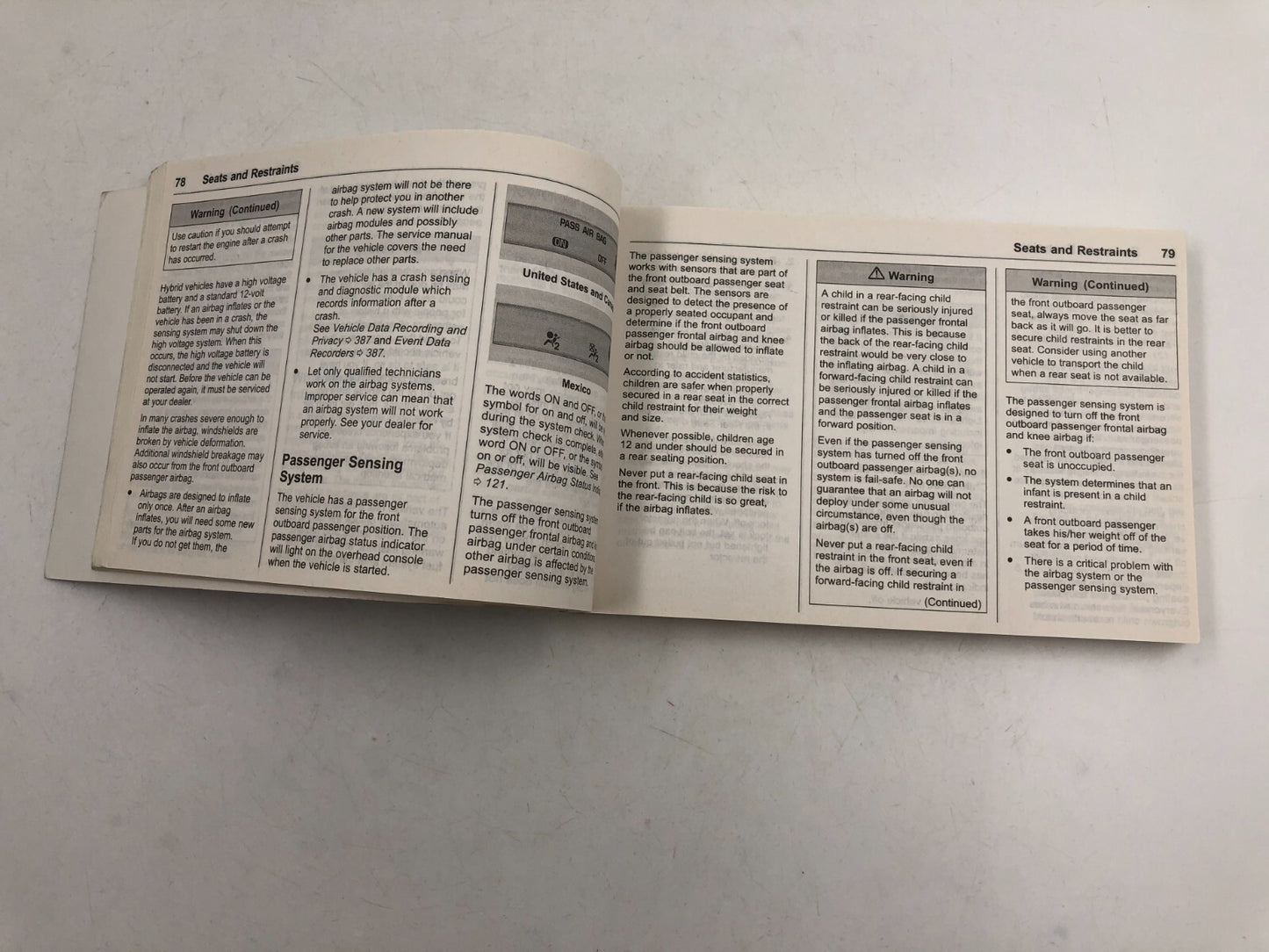 2018 Chevrolet Malibu Owners Manual Set OEM D04B46060