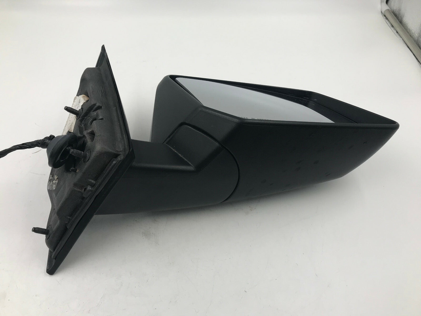 2007-2008 GMC Acadia Passenger Side View Power Door Mirror Black OEM B03B28004