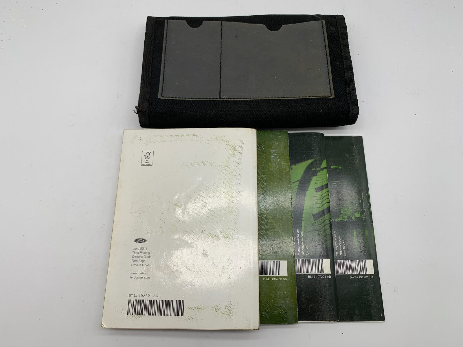 2011 Ford Edge Owners Manual Set with Case OEM B04B24003