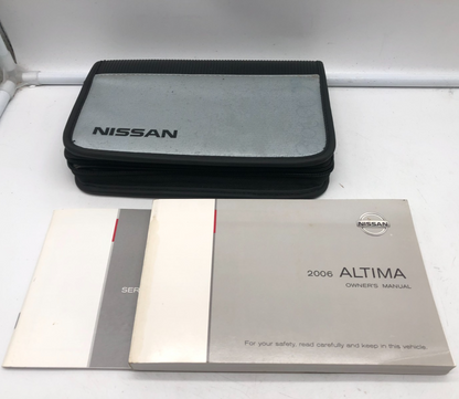 2006 Nissan Altima Owners Manual Set with Case OEM R01B14012