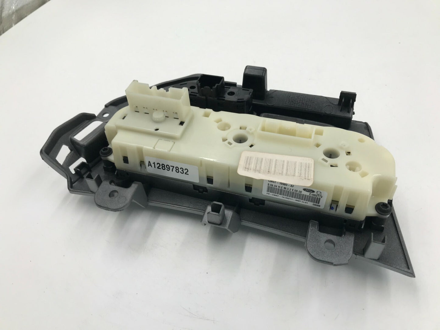 2013-2014 Ford Focus AC Heater Climate Control Unit OEM D01B08004