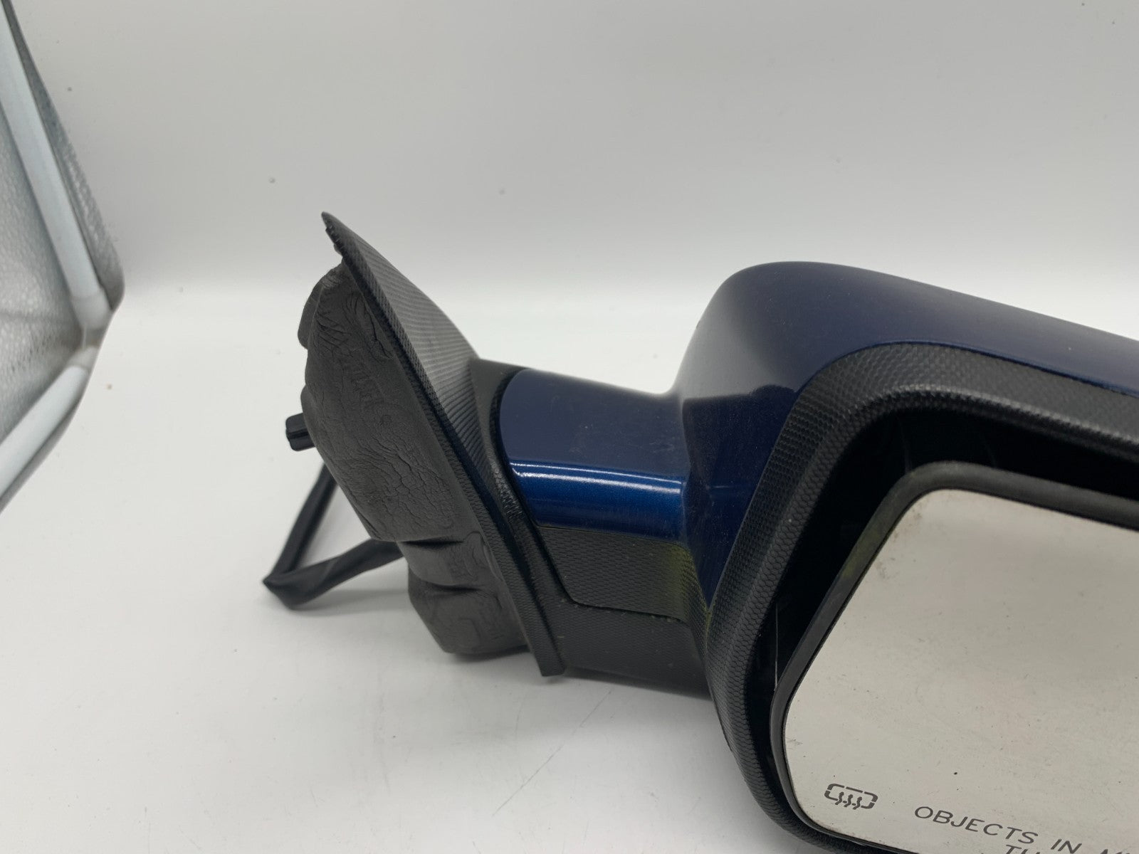 2010-2011 Chevrolet Equinox Passenger Side Power Door Mirror Blue OEM D03B64002