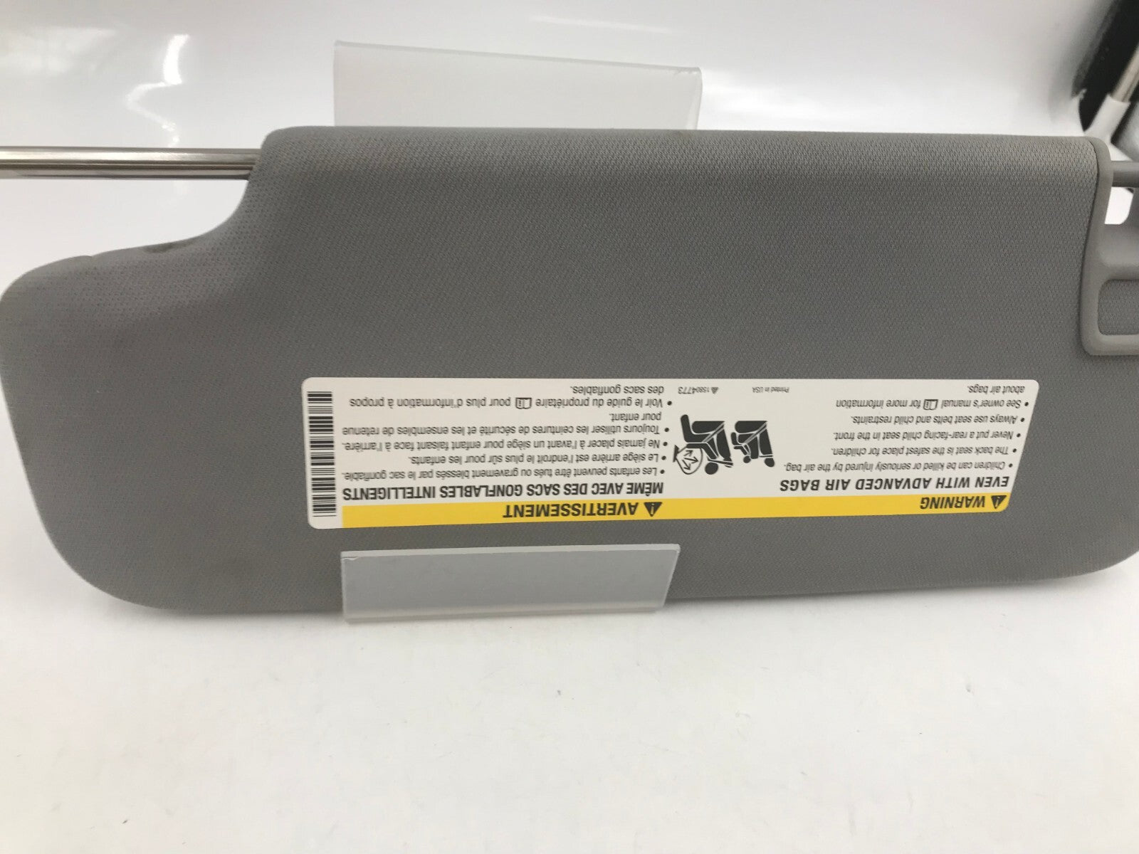 2016-2023 Chevrolet Malibu Passenger Sun Visor Illuminated OEM A01B24015