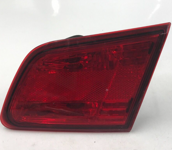 2010-2014 Subaru Legacy Passenger Side Trunklid Tail Light Taillight B03B09044