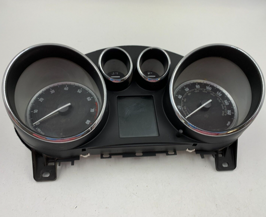 2014-2015 Buick Verano Speedometer Instrument Cluster 31533 Miles OEM E03B33002
