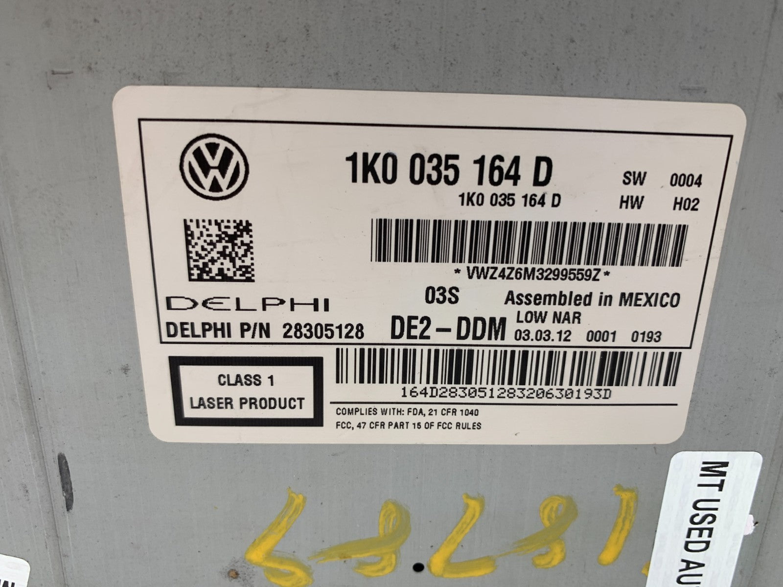 2011-2014 Volkswagen Jetta AM FM CD Player Radio Receiver OEM A02B40003