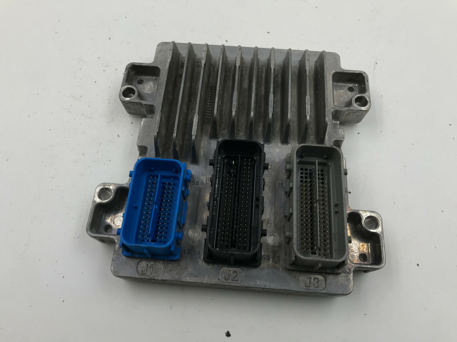 2017-2019 Buick Encore Engine Control Module Unit ECU ECM OEM C03B38023