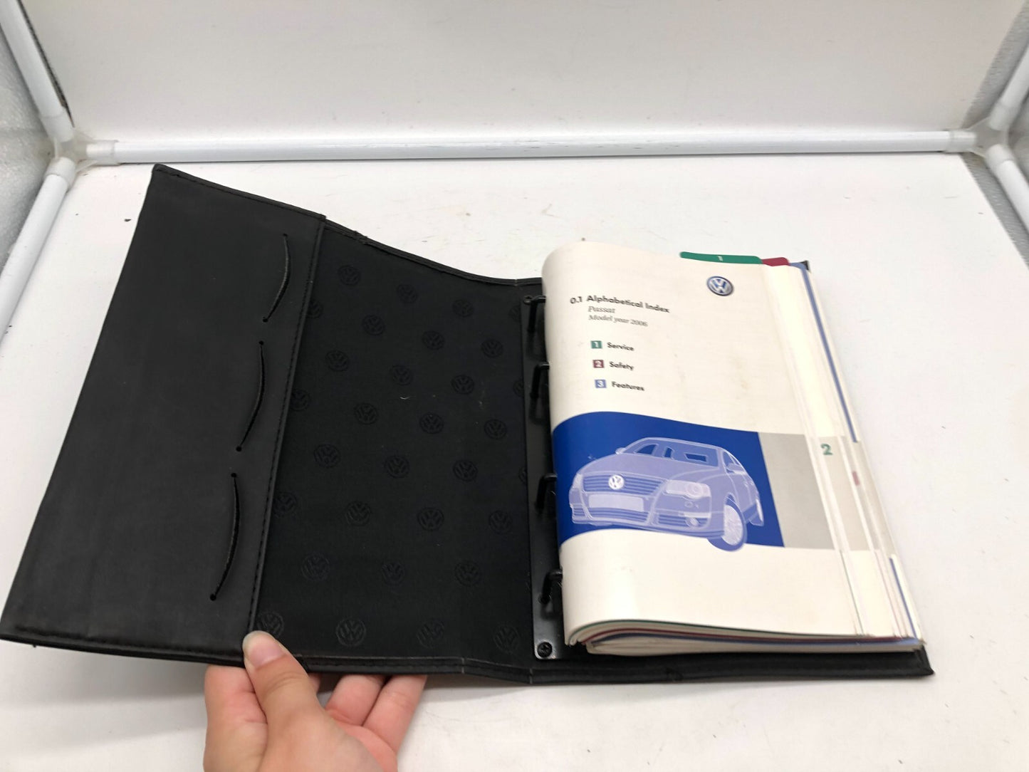 2006 Volkswagen Passat Owners Manual Set with Case OEM C02B53055