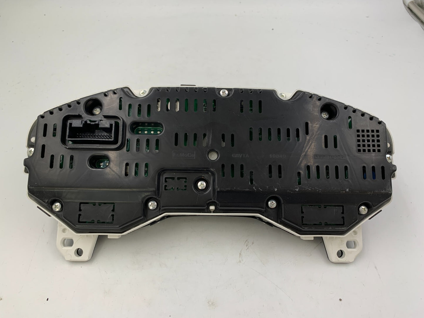 2016 Ford Fusion Speedometer Instrument Cluster 69,507 Miles OEM B02B43026