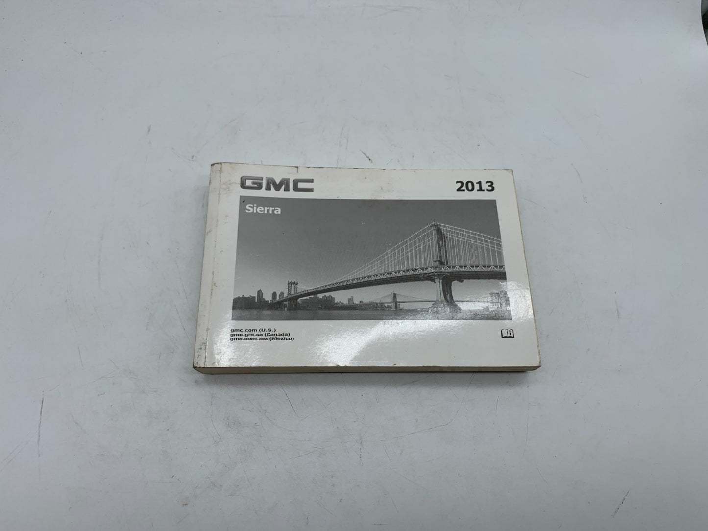 2017 GMC Sierra Owners Manual Set with Case OEM C02B50019