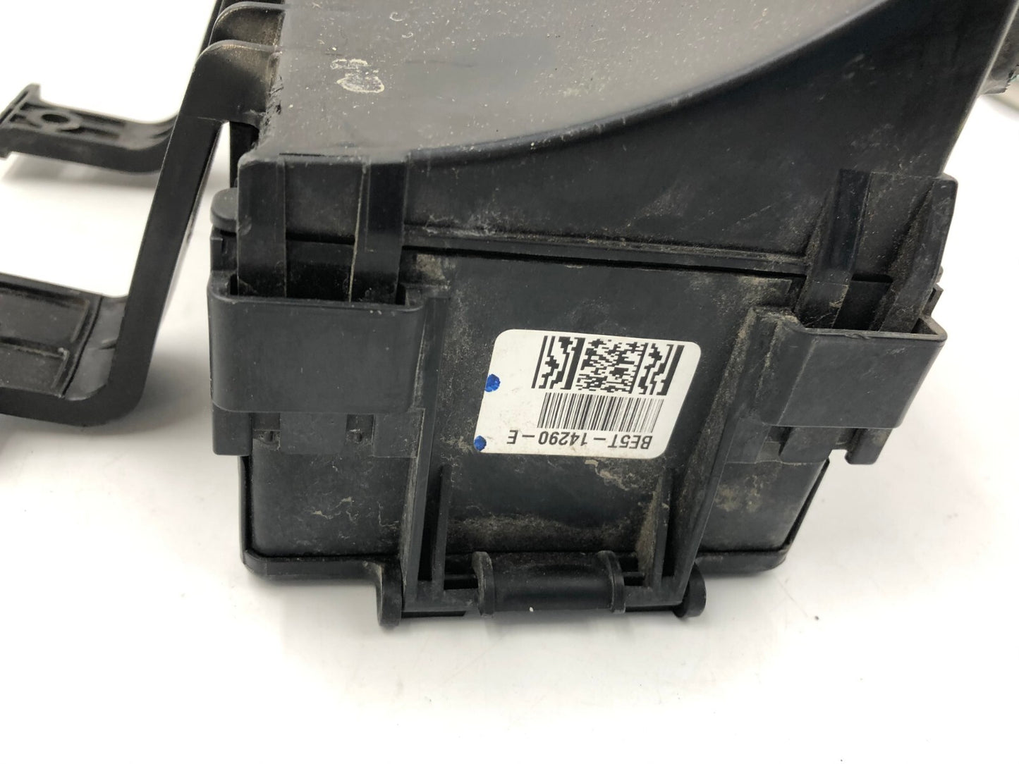 2010-2012 Ford Fusion Fuse Box Relay Module OEM D01B33066