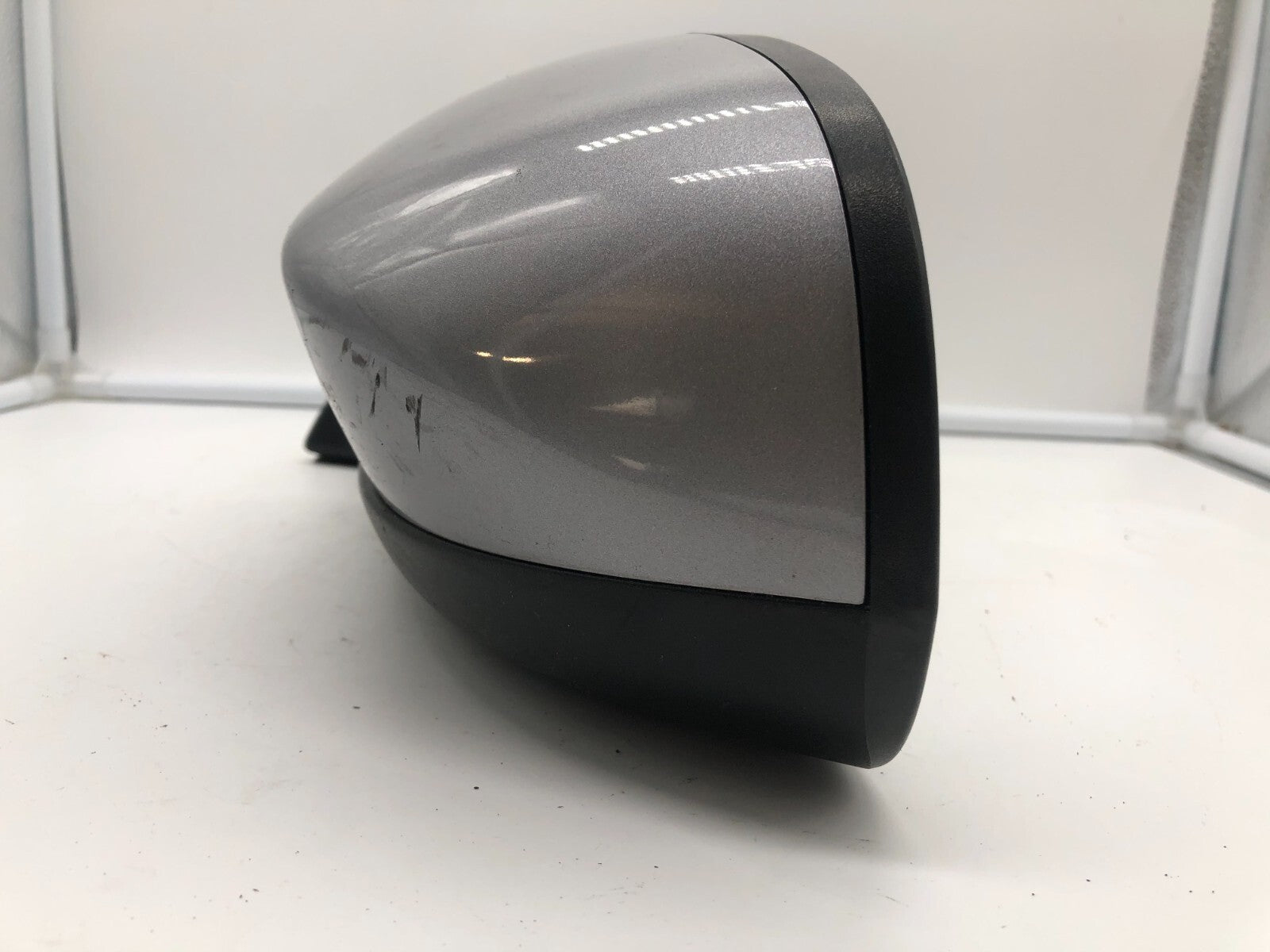2014-2021 Jeep Cherokee Driver Side View Power Door Mirror Silver OEM B04B44055