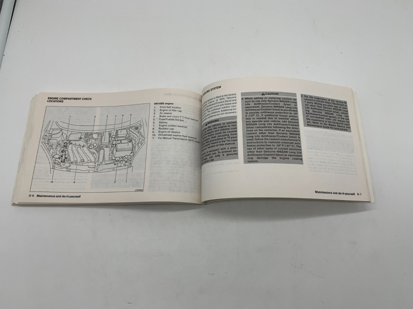 2012 Nissan Versa Owners Manual Set OEM D01B66017