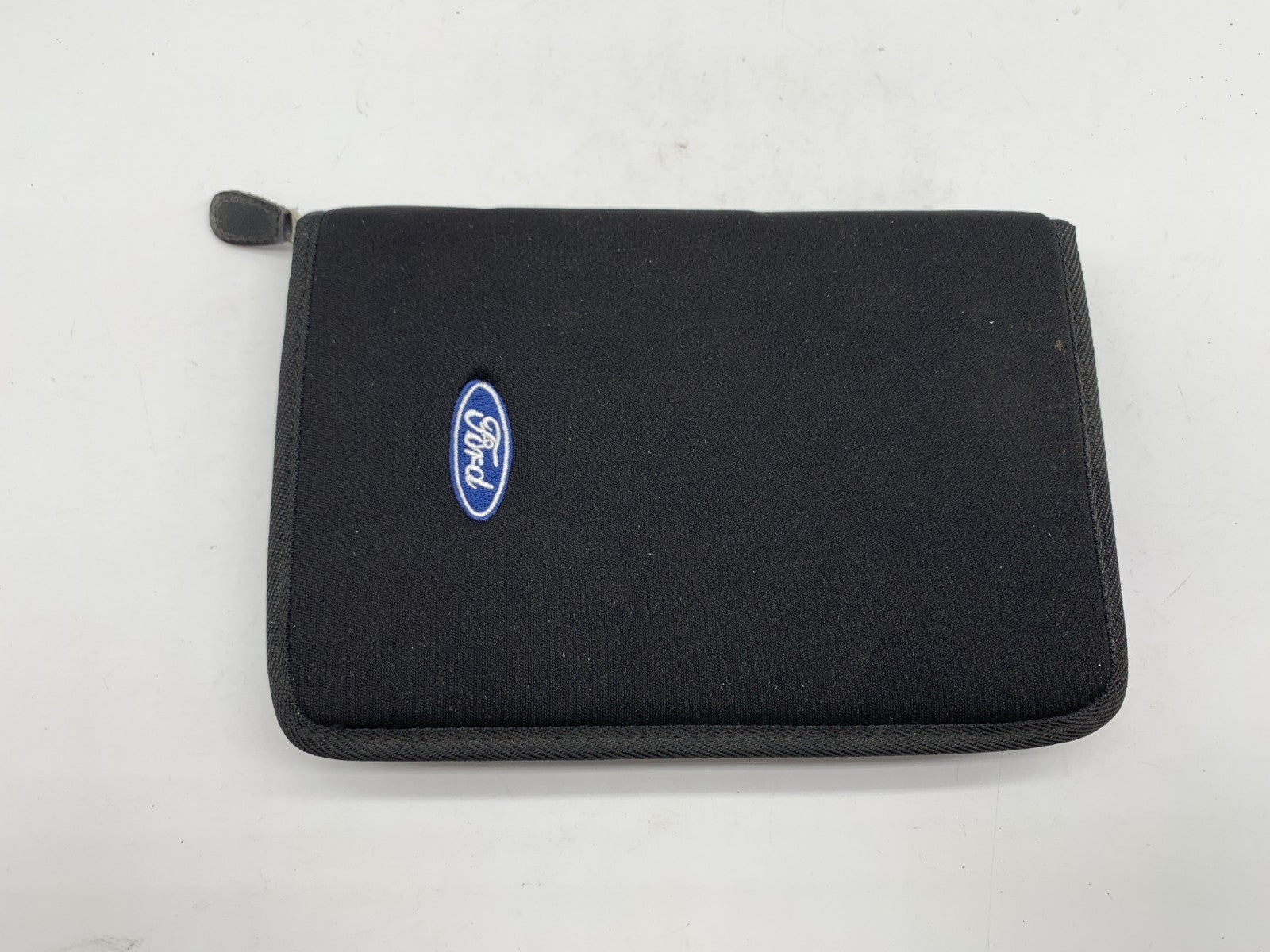 2010 Ford E-Series ESeries Owners Manual Set with Case OEM A04B28003