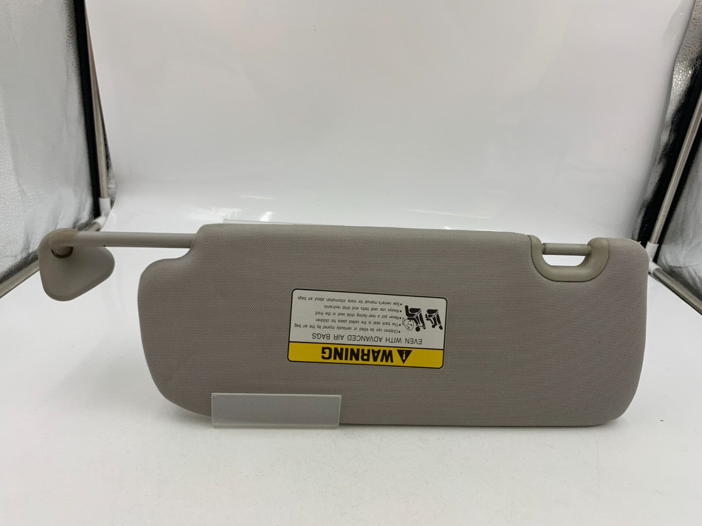 2013-2019 Hyundai Santa Fe Passenger Sun Visor Gray OEM D03B12057