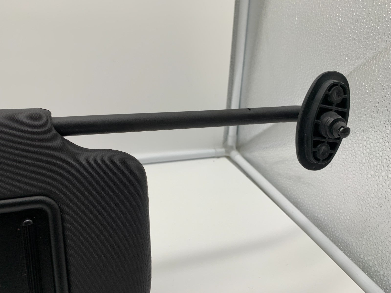 2014-2019 Kia Soul Passenger Sun Visor Black Illuminated OEM B04B51003