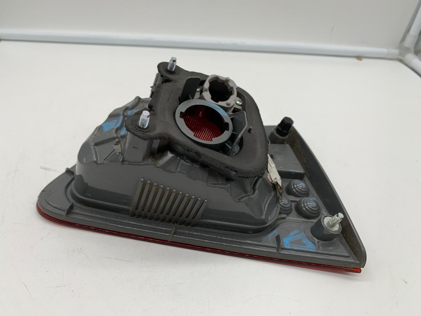 2010-2013 Kia Forte Passenger Side Trunk Lid Mounted Tail Light E02B64002